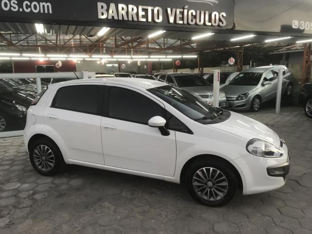 Punto Essence 1.6 Flex 16V 5p - Foto 6