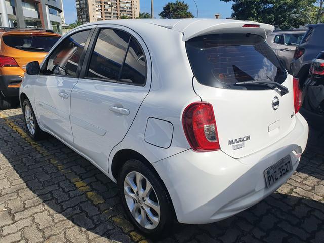 March sv 1.6 apenas 45 mil km - Foto 3