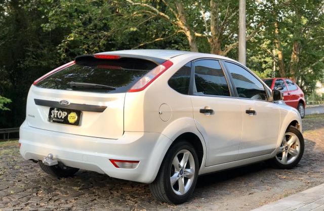 Ford Focus 1.6 gl 4P - Foto 12