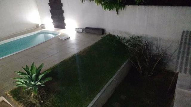 Residência com piscina área central - Foto 4