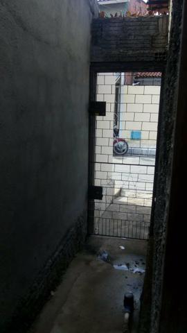 Vende se 2 casas (preço negociável) - Foto 3