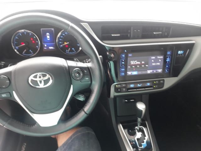 Vendo ou troco um toyota corolla xei o mais novo da cidade com apenas 15.546 km rodados - Foto 6