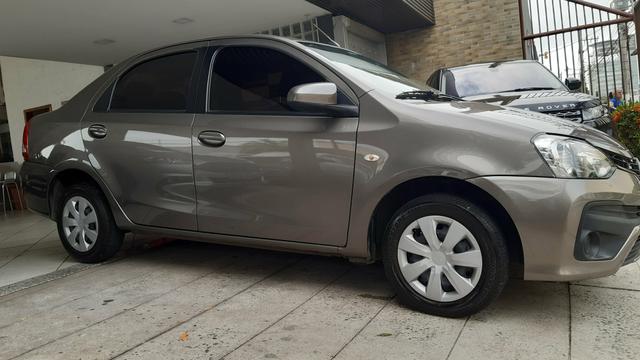 Etios sedan XS 1.5 mecânico