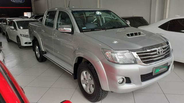 Toyota hilux SRV 4X4 Diesel 2020 pago - Foto 2