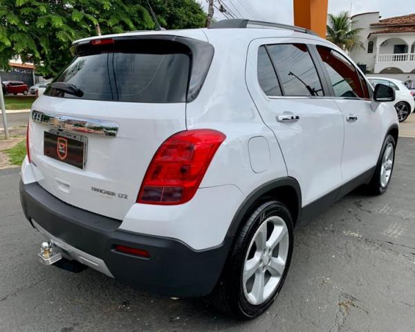 CHEVROLET TRACKER LTZ 1.8 AUTOMÁTICA - Foto 4
