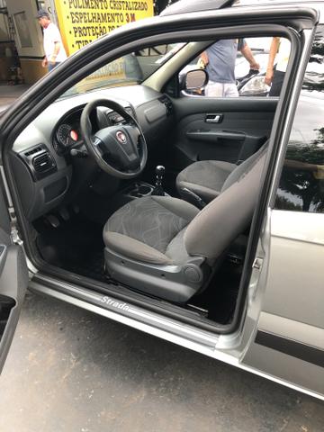 Fiat strada 3 portas 1.4 - Foto 4
