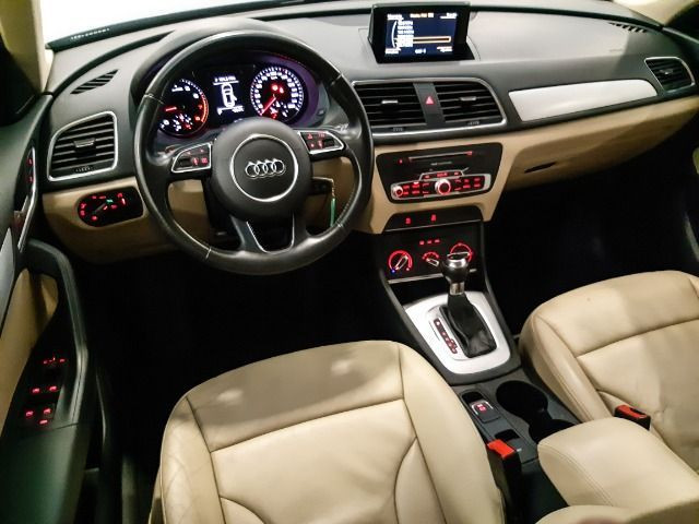 Audi Q3 Attraction 2016 - Foto 9