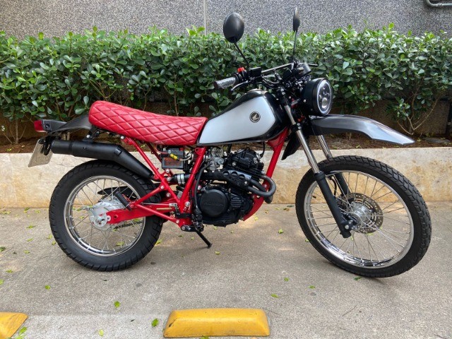 MOTO HONDA 250 CUSTOMIZADA SCRAMBLER BOBBER CAFÉ RACER XLX