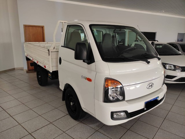 HR 2015/2016 2.5 LONGO SEM CAÇAMBA 4X2 16V 130CV TURBO INTERCOOLER DIESEL 2P MANUAL