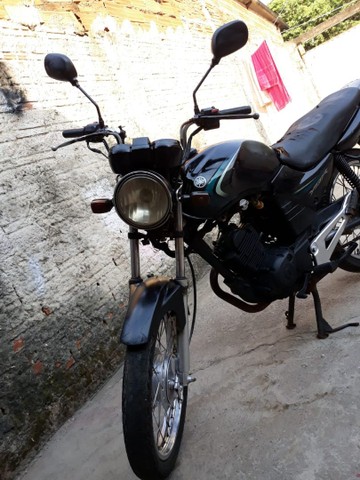 VENDO YBR125. 2003 VALOR 2.000