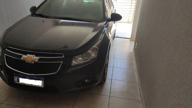 VENDO CRUZE SEDÃ 2012
