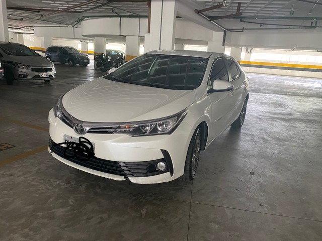 VENDO COROLLA 2019
