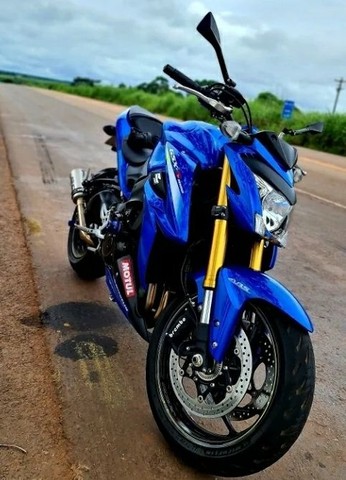 SUZUKI GSX S1000