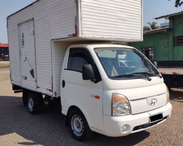 HYUNDAI HR