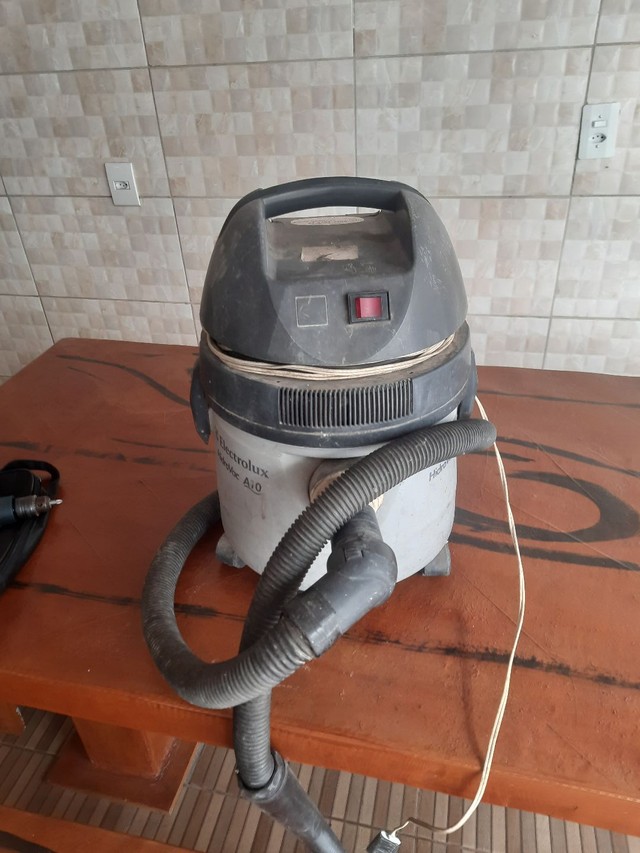 Aspirador de pó Electrolux - Outros itens para comércio e escritório -  Cidade Verde, Betim 1136866239 | OLX