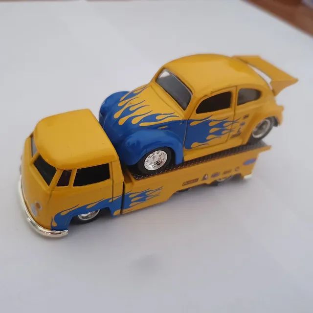 Miniatura kombi fusca 