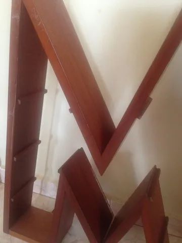 Nichos em mogno com formato de letras - Foto 4