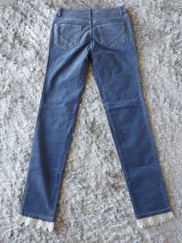Calça de Veludo, Feminina
