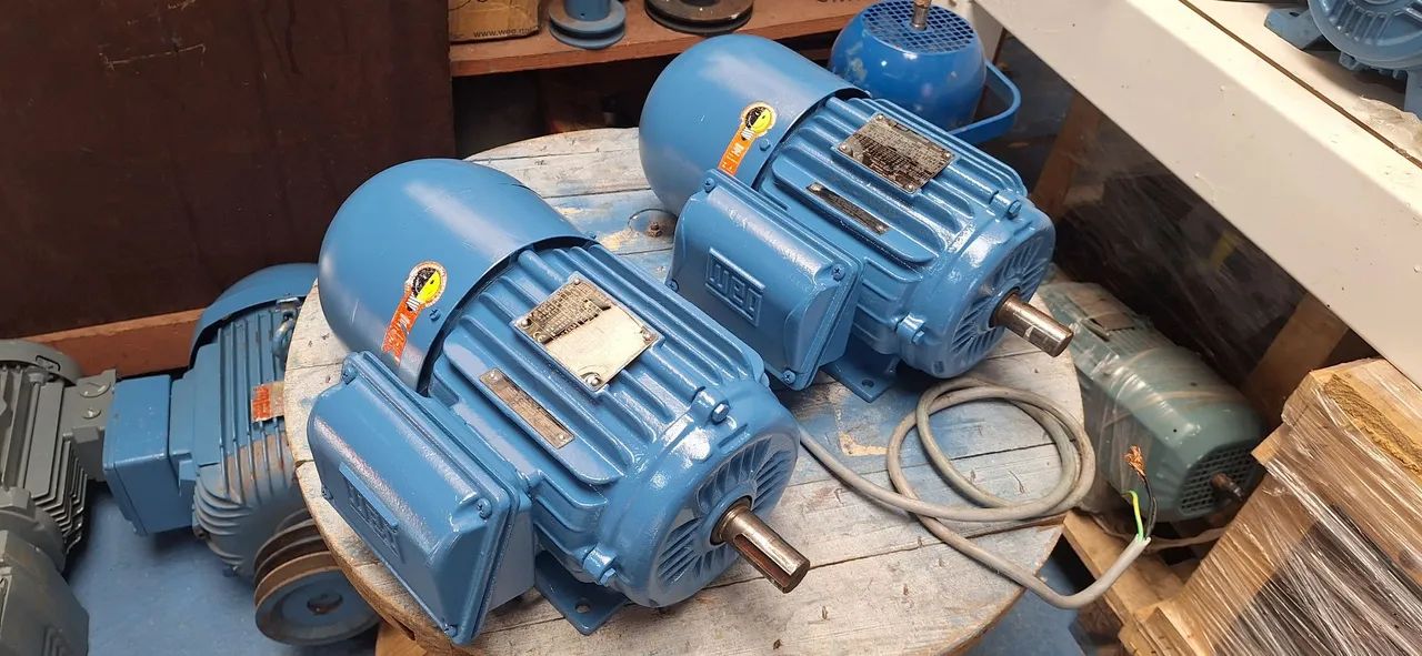 Motor motofreio trifásico 1.5 cv rpm 1755. - Foto 2