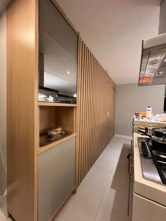 Custom kitchen 64302117791106121