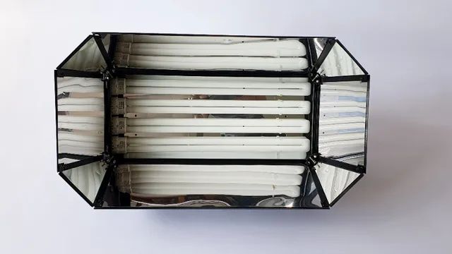 Refletor Iluminador Estúdio Luz Fria Linepro Lp-4 (4 Lampadas PL) - Foto 3