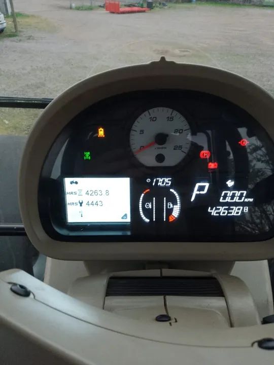 Trator MF6713R - Foto 3