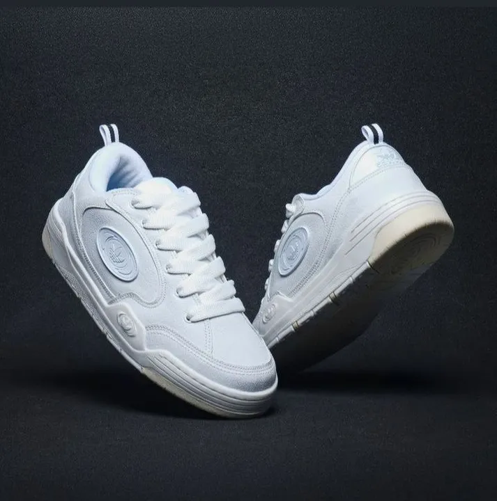 Tênis Adidas 2000X