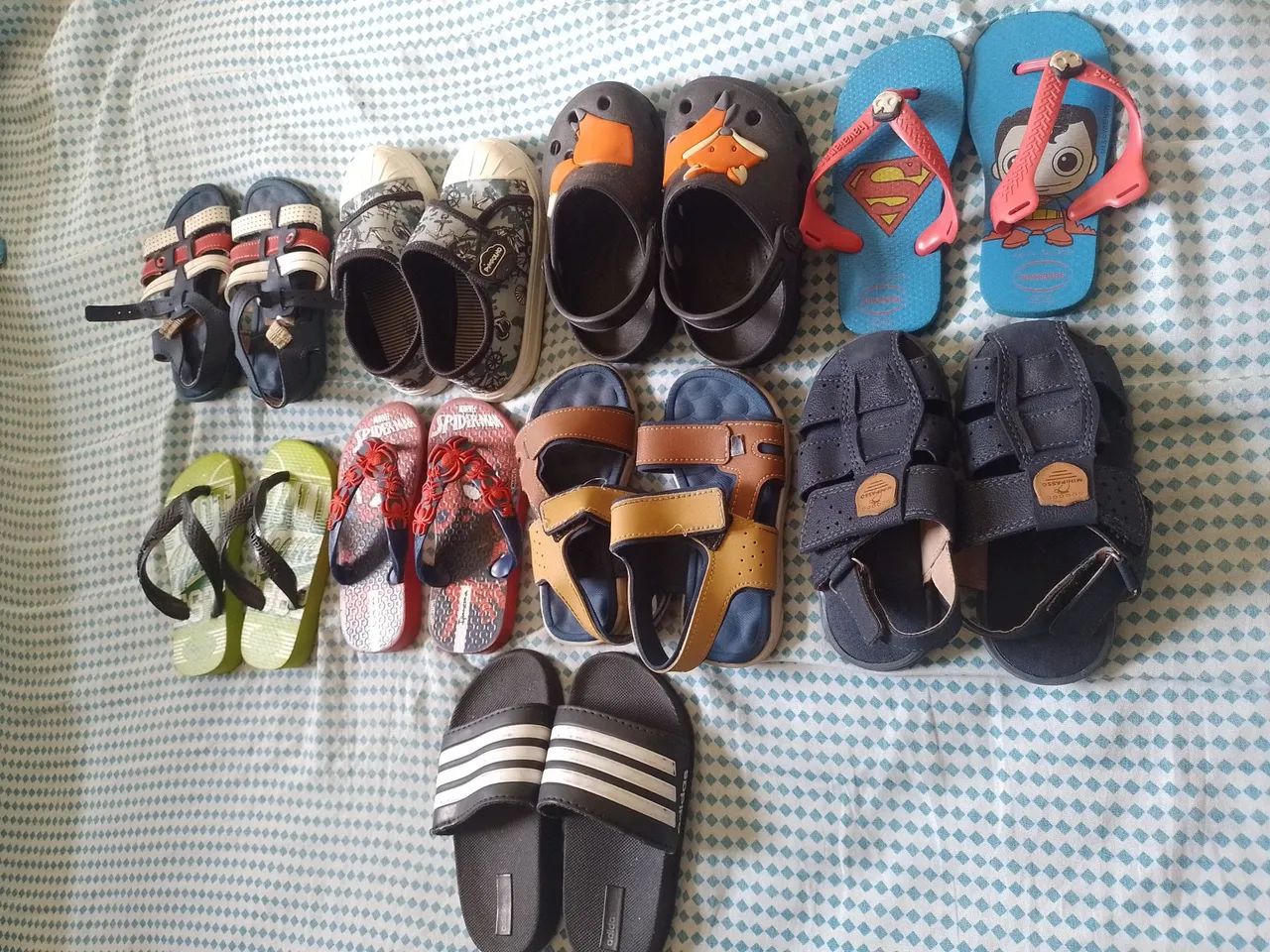 Lote de calçados para Menino 9 pares - Foto 3