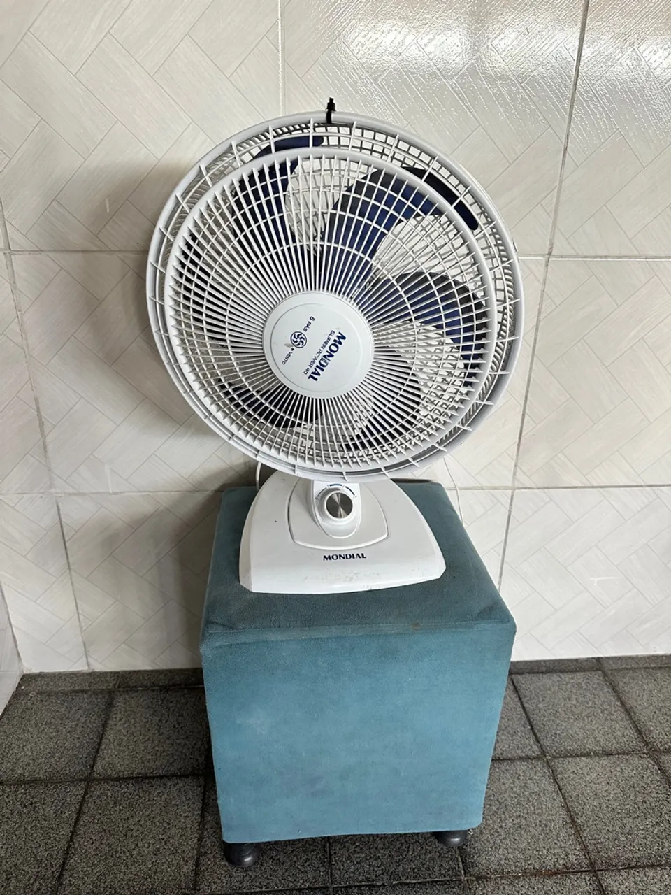 Ventilador Mondial Super Power 40cm + PUF 100$
