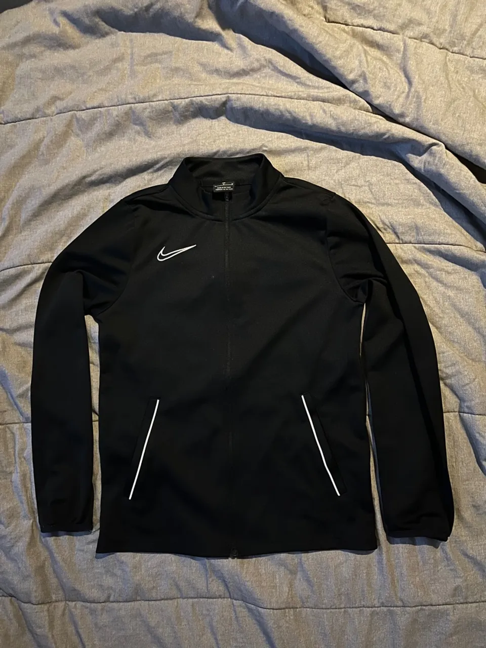 Casaco Nike Preta
