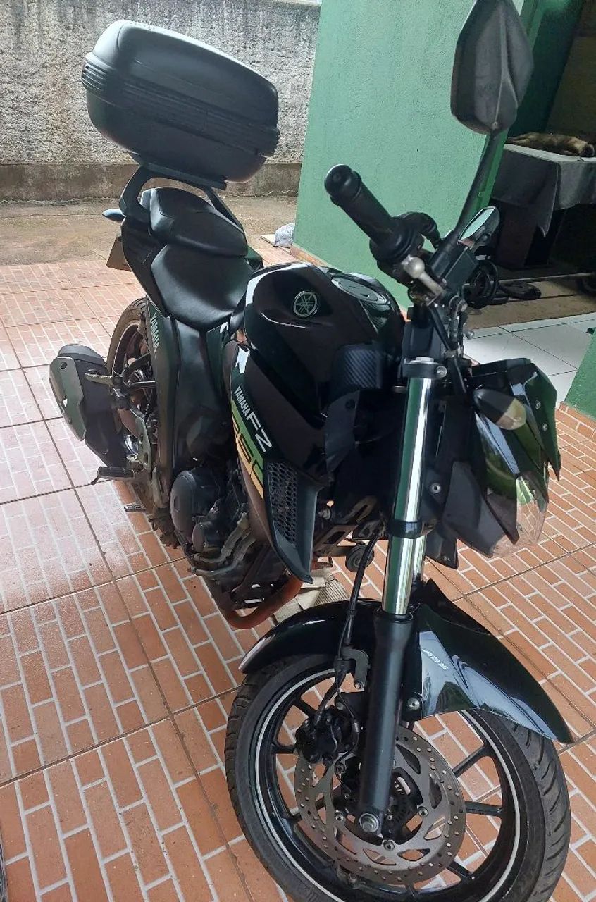 Yamaha Fazer 250 modelo 2018. - Foto 2