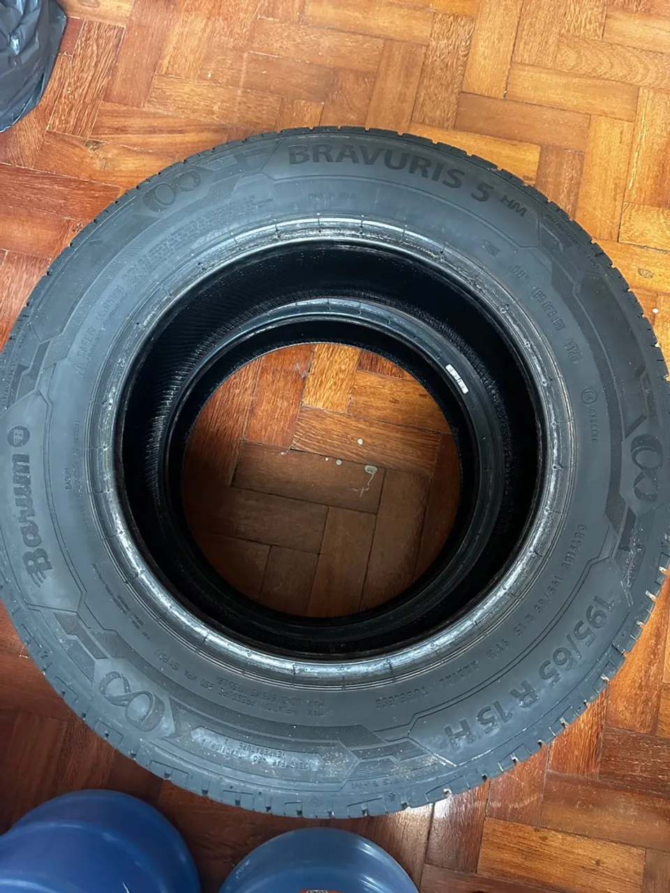 Pneus 195/65 R15