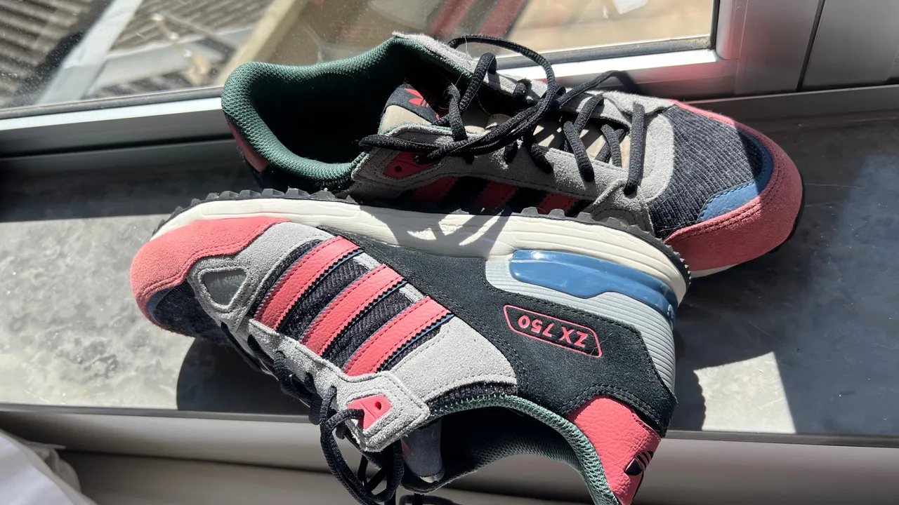 adidas zx