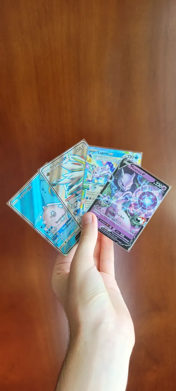 4 Cartas Pokémon, GX, EX e V