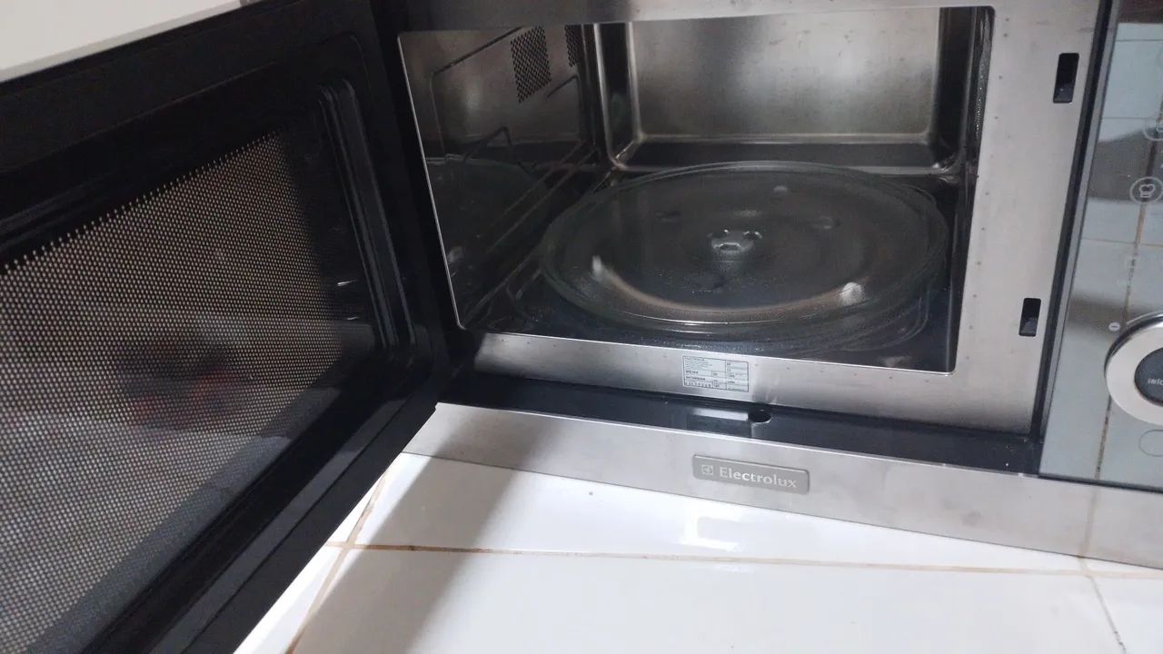 Micro-ondas Electrolux - Foto 2