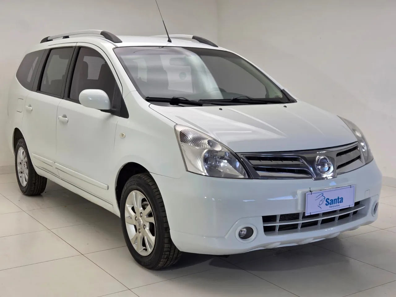 NISSAN LIVINA 2013 Usados e Novos