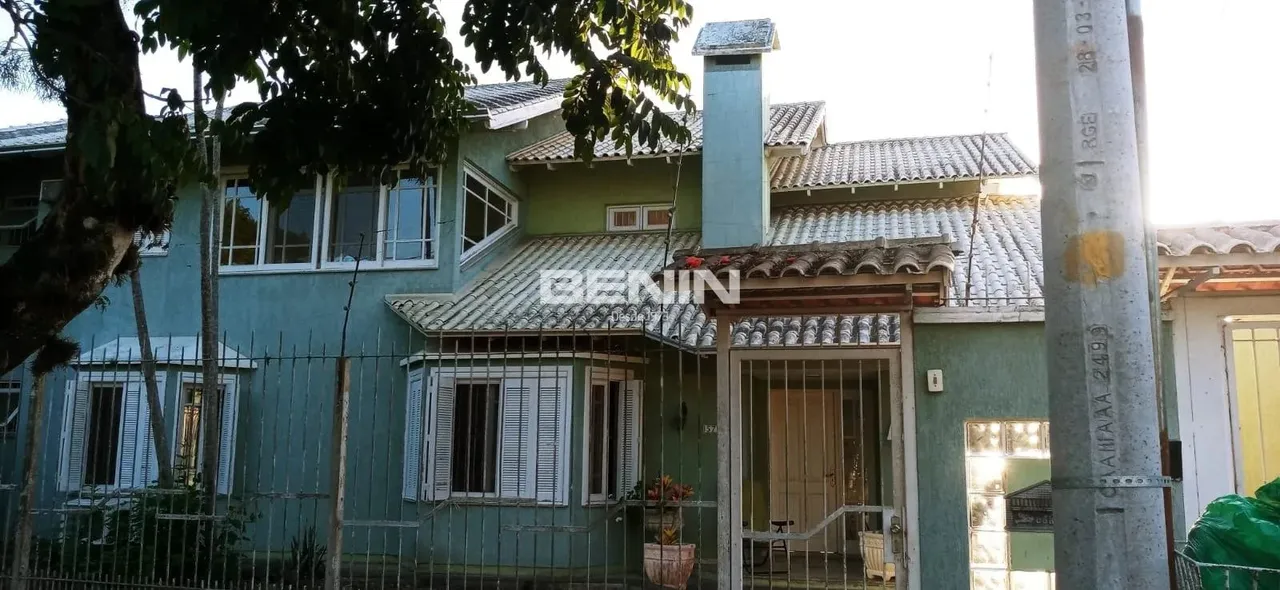 Venda de Sobrado em CANOAS-RS, bairro NOSSA SENHORA DAS GRAÇAS com 411m² Área Const. e 411