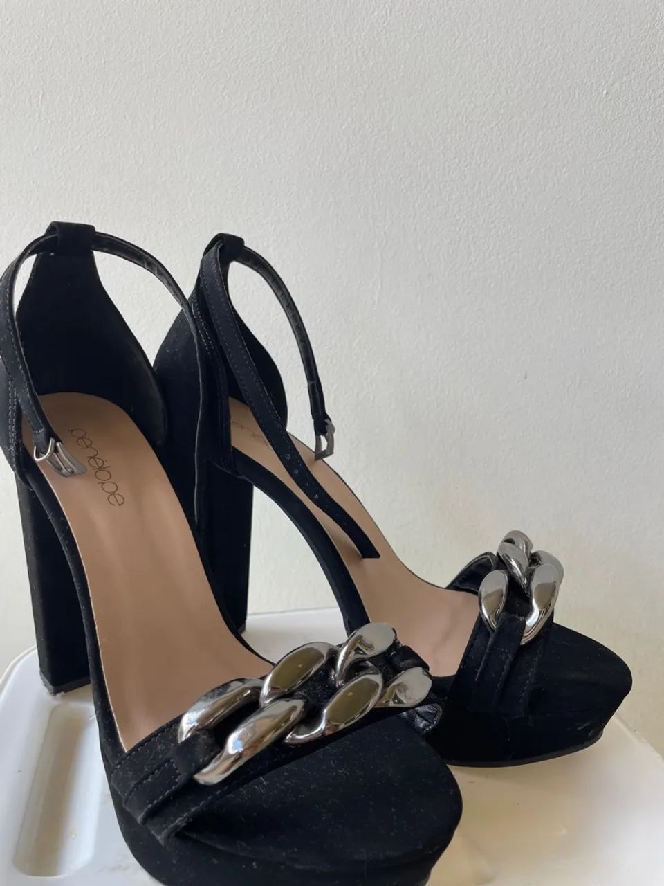 Sandália de Salto Alto Preto (novo) - Foto 4