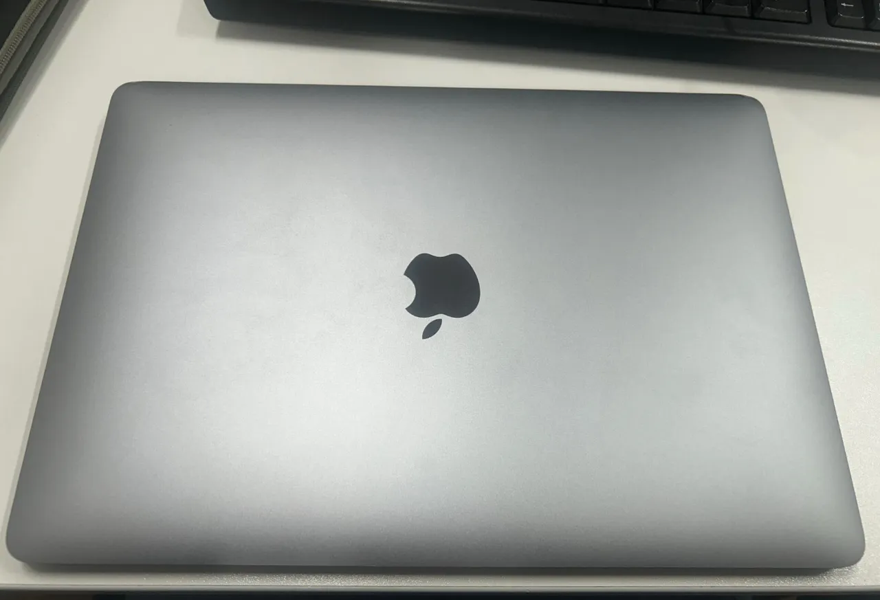 MacBook M1