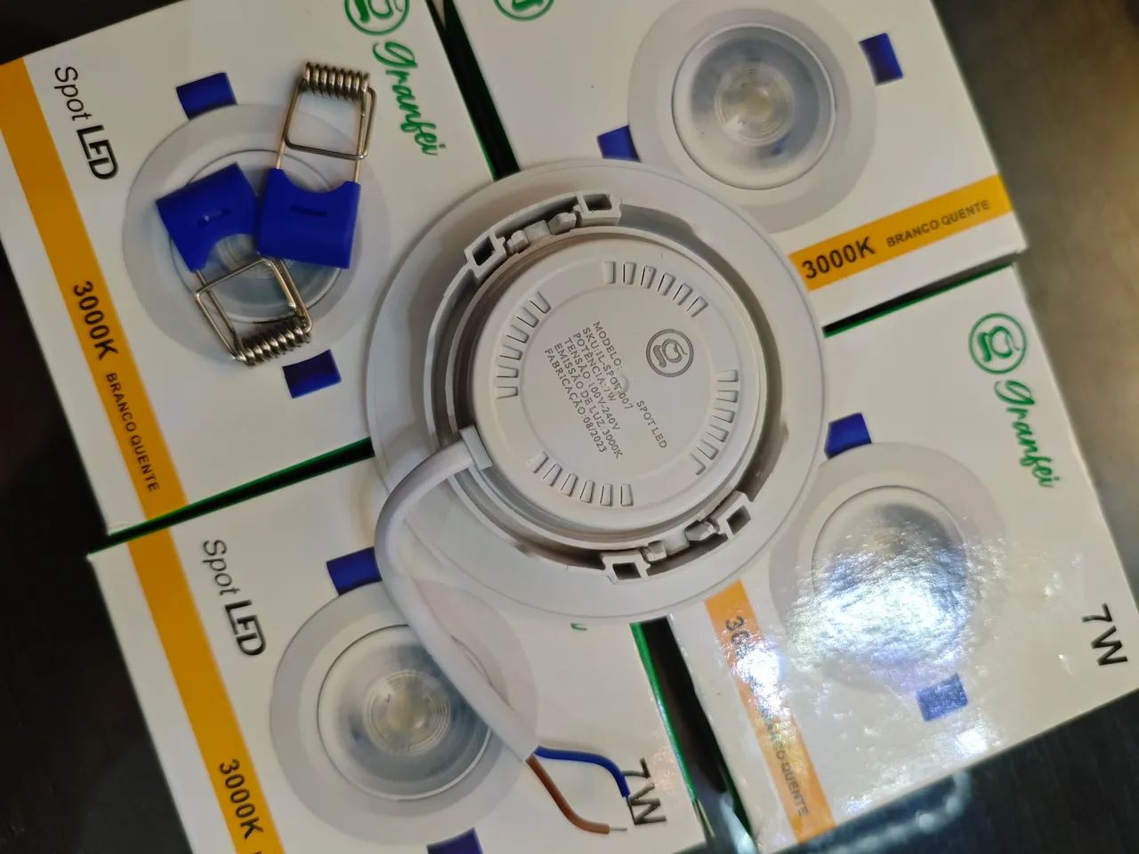 Kit 4 Spot LED 7W 3000K Branco Quente - Foto 4