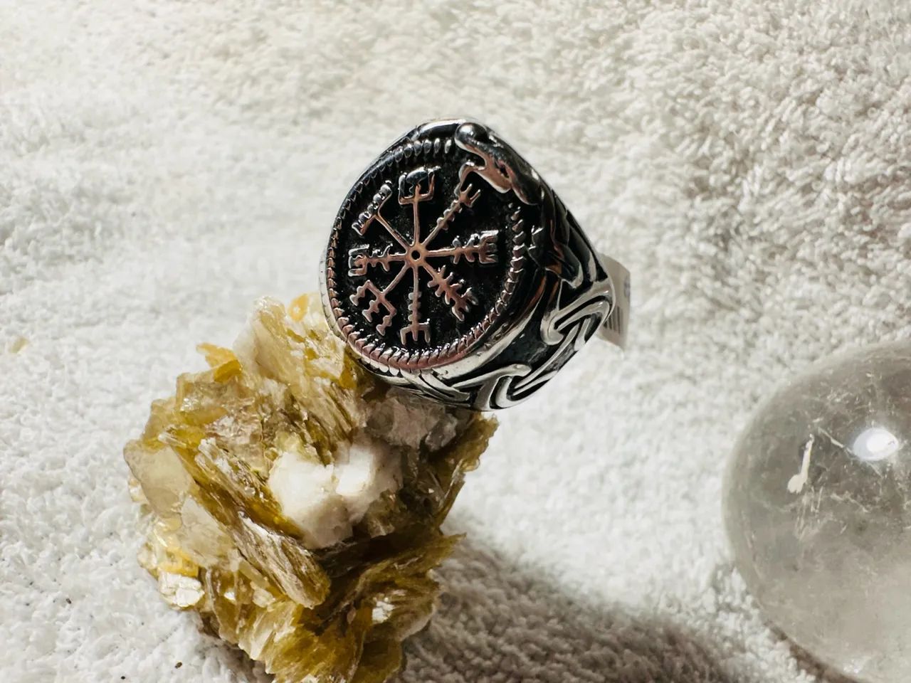 Anel de Aço com Design Celta - Foto 5