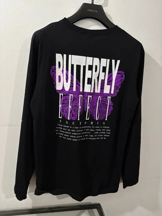 Camiseta Preta Butterfly Effect - Foto 2