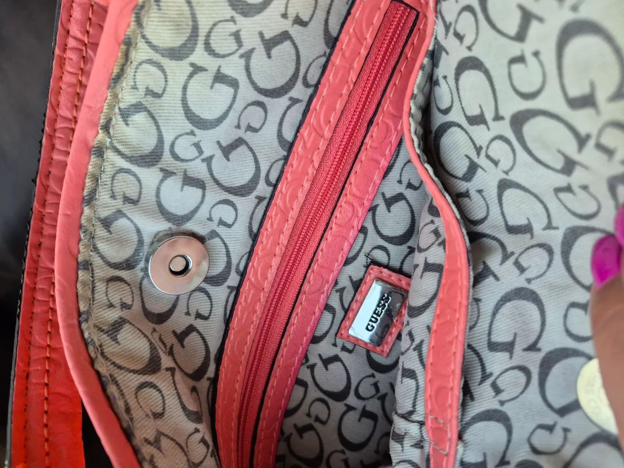 Bolsa Guess rosa - Foto 4