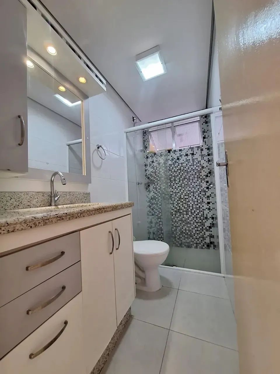 Apartamento para aluguel possui 90 metros quadrados com 2 quartos - Foto 9