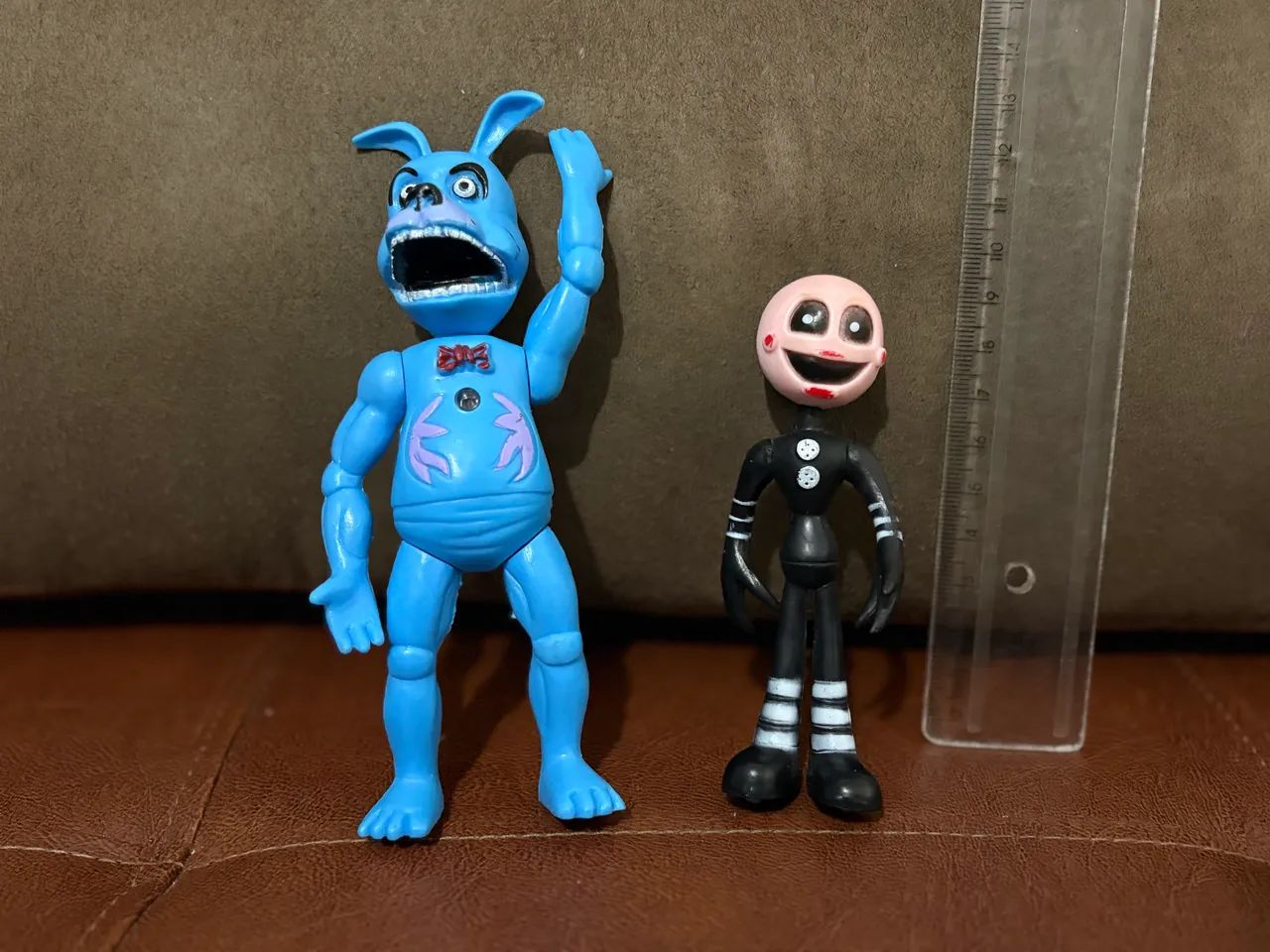 Lote de bonecos FNAF. - Foto 2
