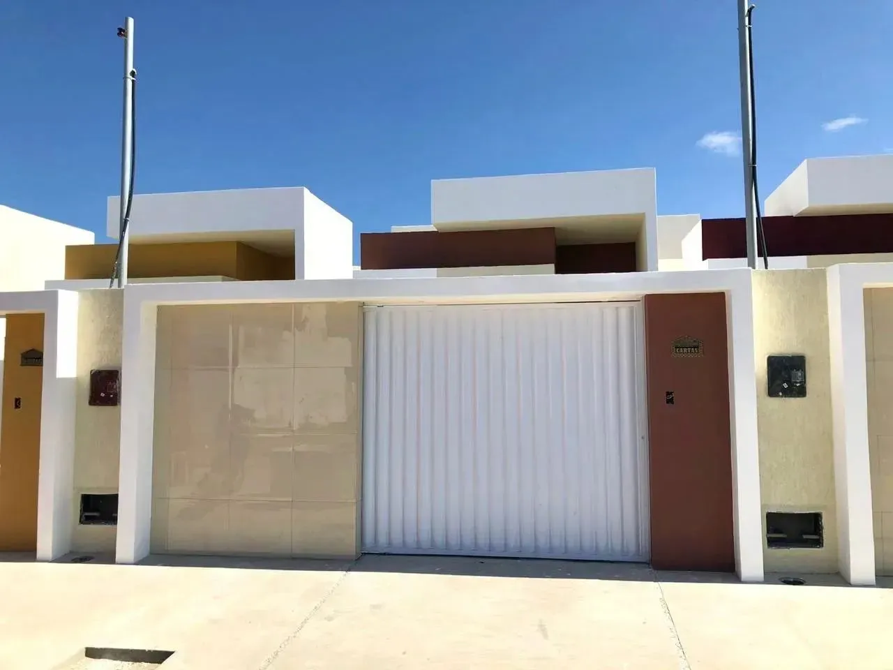 Casa em Rua Ivson Ribeiro Agra - Serrotão - Campina Grande/PB