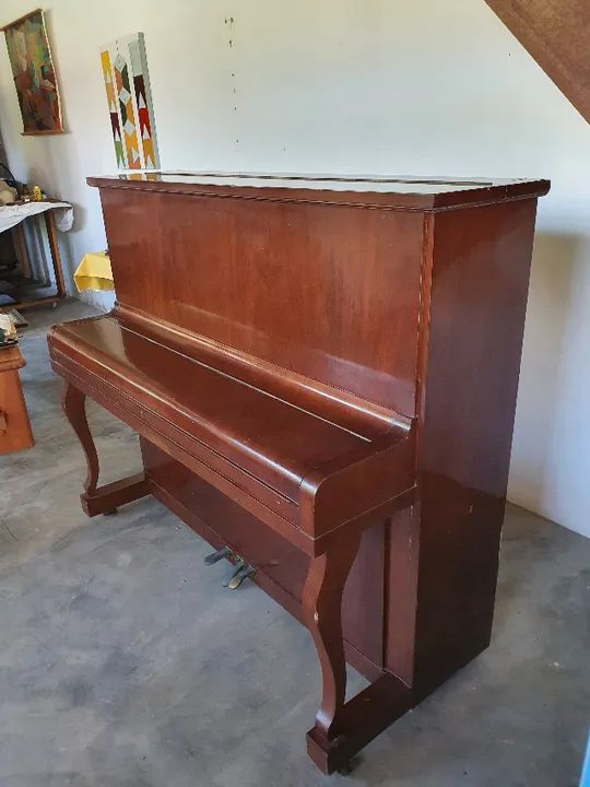 Piano Halben