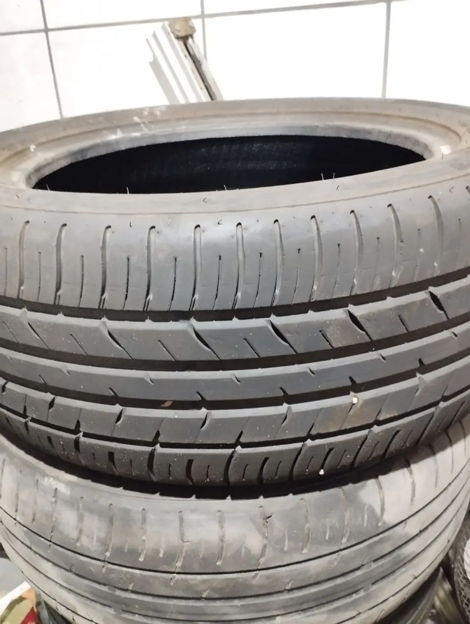Pneu 225/50-17 dunlop