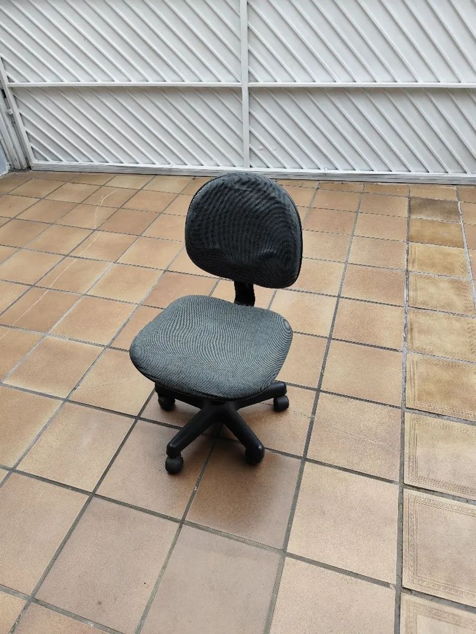 Cadeira de escritório/home office  - Foto 2