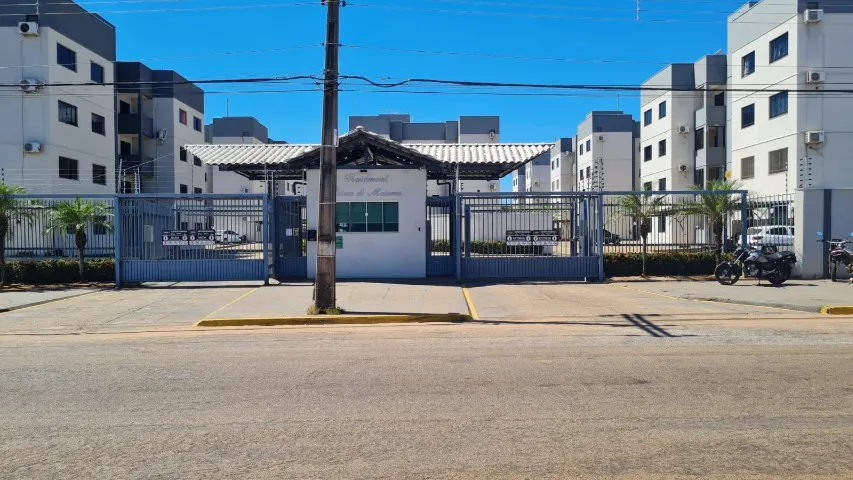 Slugo Apartamento de 2/4 c/ 2 vagas de garagem na ARSE 82